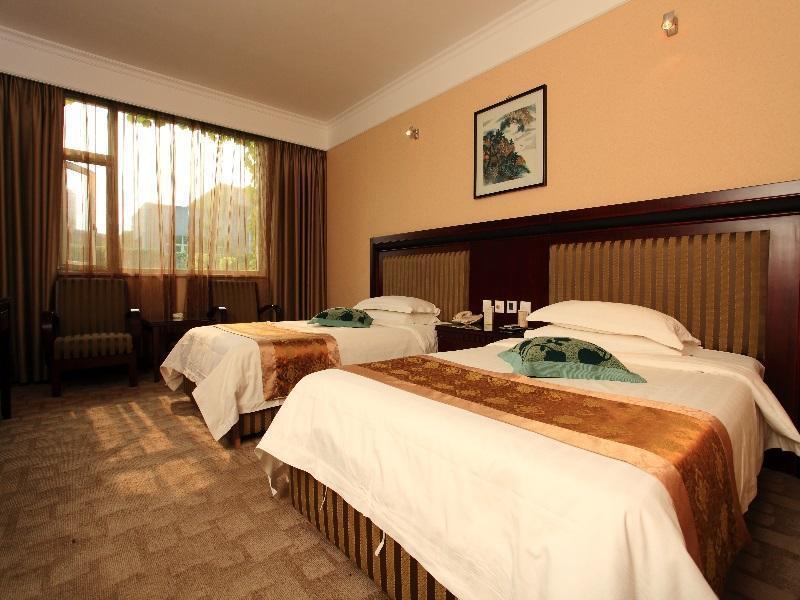 Emeishan Huasheng Hotel Εξωτερικό φωτογραφία